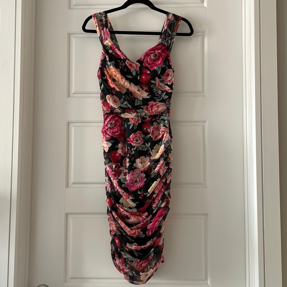 Express - Body Contour Floral Mesh Sweetheart Neck Mini Dress